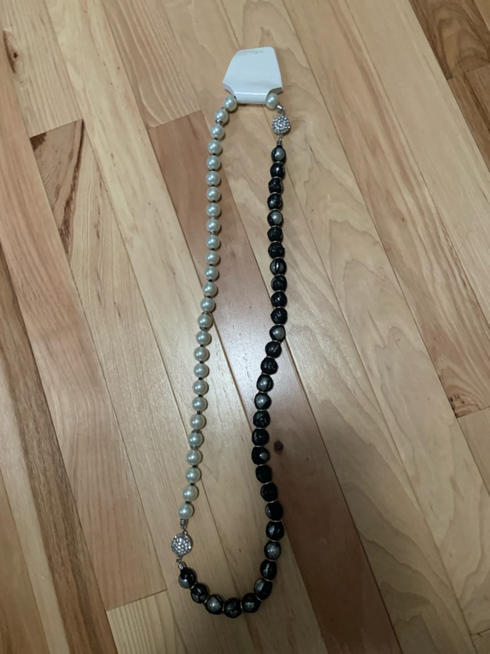 Versatile Faux Pearl Bead Necklace.
